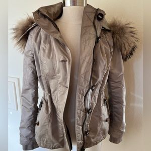 BURBERRY BRIT JACKET W/FUR❣️